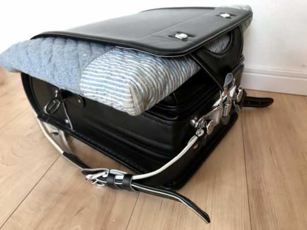 フィットちゃん絵本バッグ入り